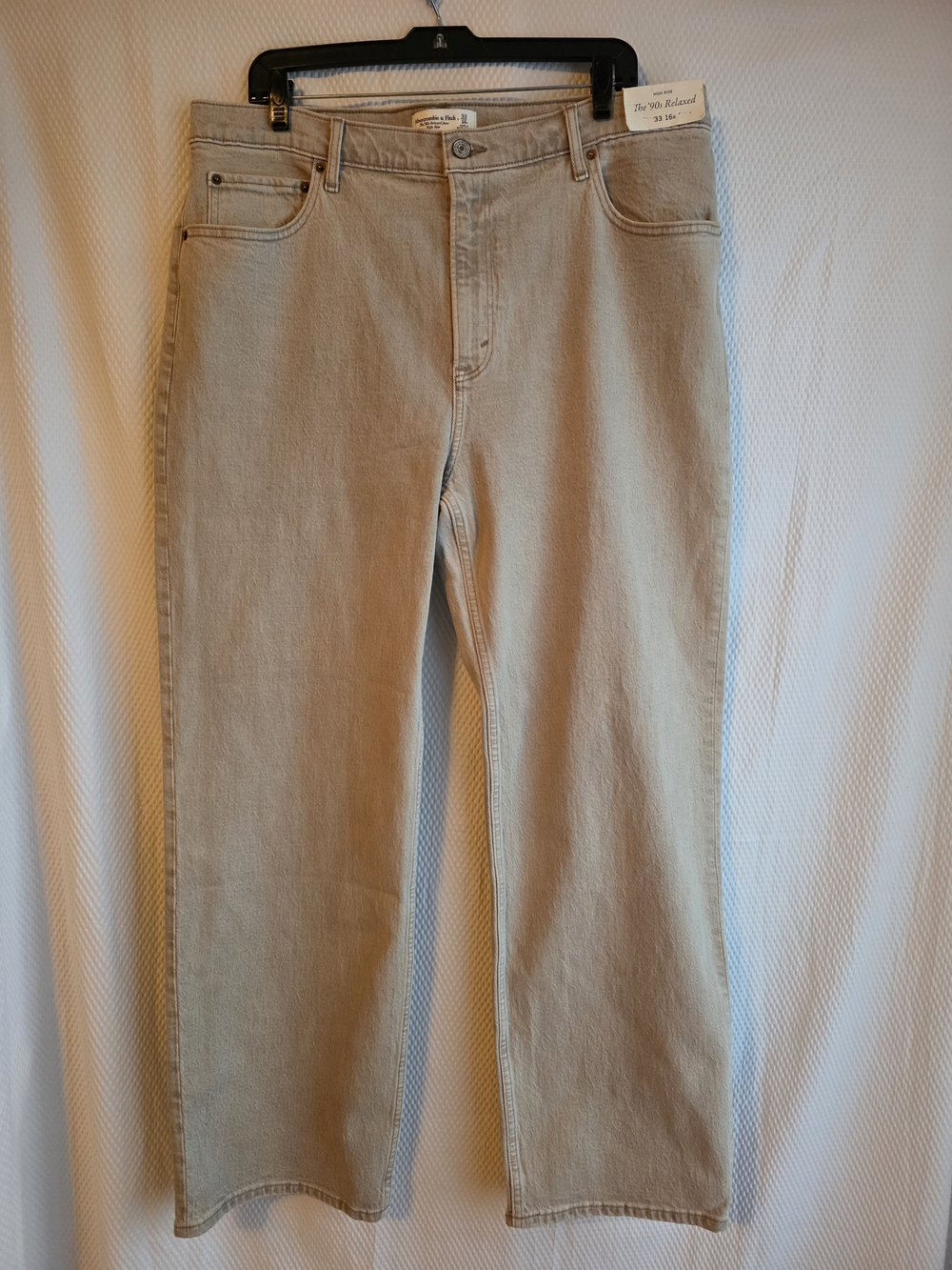 Abercrombie & Fitch The '90s Relaxed High Rise Jeans Beige Khaki NWT Size 33